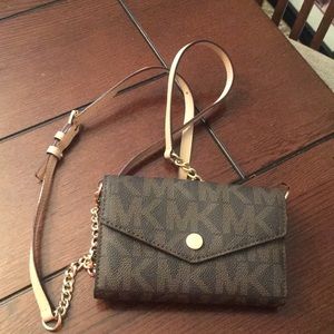 Michael Kors Monogram Crossbody Wallet